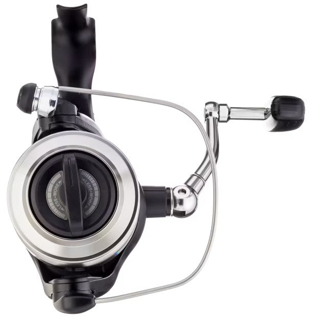 Shimano Baitrunner OC Spinning Reel handle detail